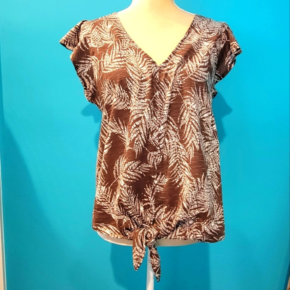 Jane & Delancey Blouse Size M V neck Leaf Print flutter sleeves tie front GG